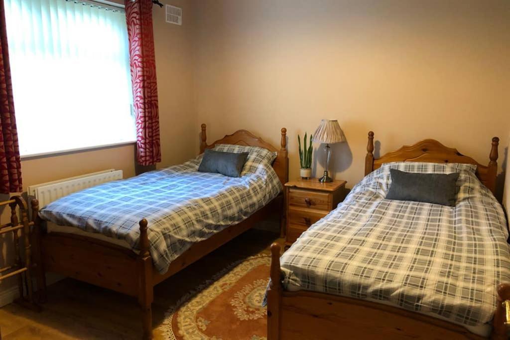 Whitehead Holiday Cottage エクステリア 写真